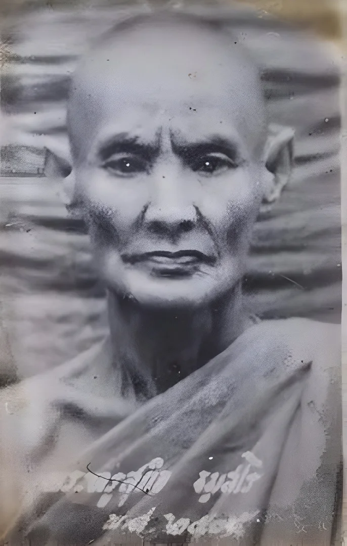 Luang Phor Huang (Lp Huang) Wat Kamphaeng Sean