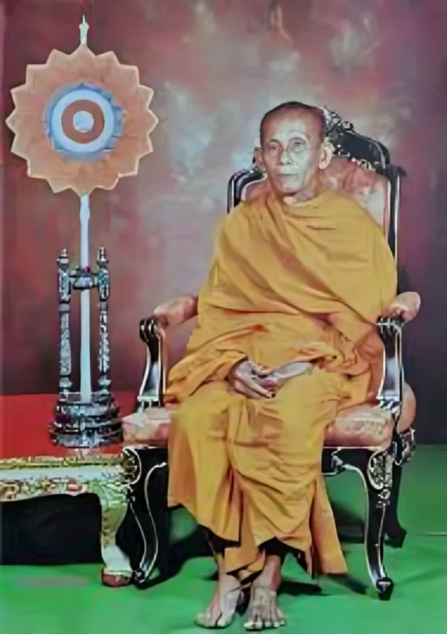 Phra Khru Rattanasopon (Luang Pho Rat Sumano)  Abbot of Wat Bang Bamru, Bangkok Biography